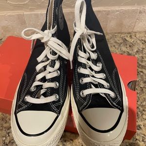 New Converse Chuck 70 hi Men’s 6.5/Women’s 8.5